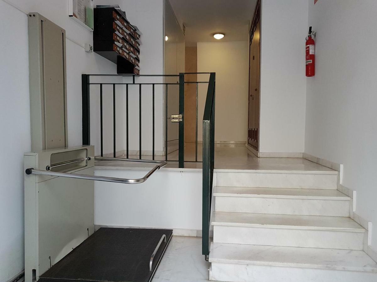 Sherryflat Paralejo 10 - Parking Jerez de la Frontera Luaran gambar